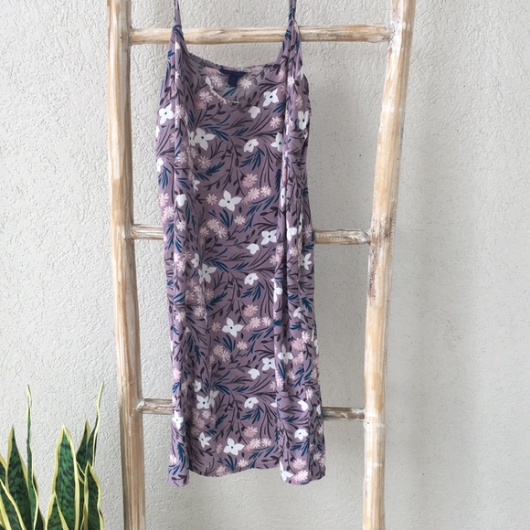 🛹 NWOT AEROPOSTALE FLORAL SLIP DRESS - Picture 2 of 6
